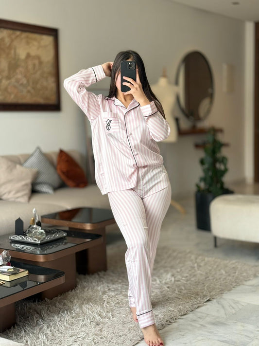 Pyjama cordonné en satin