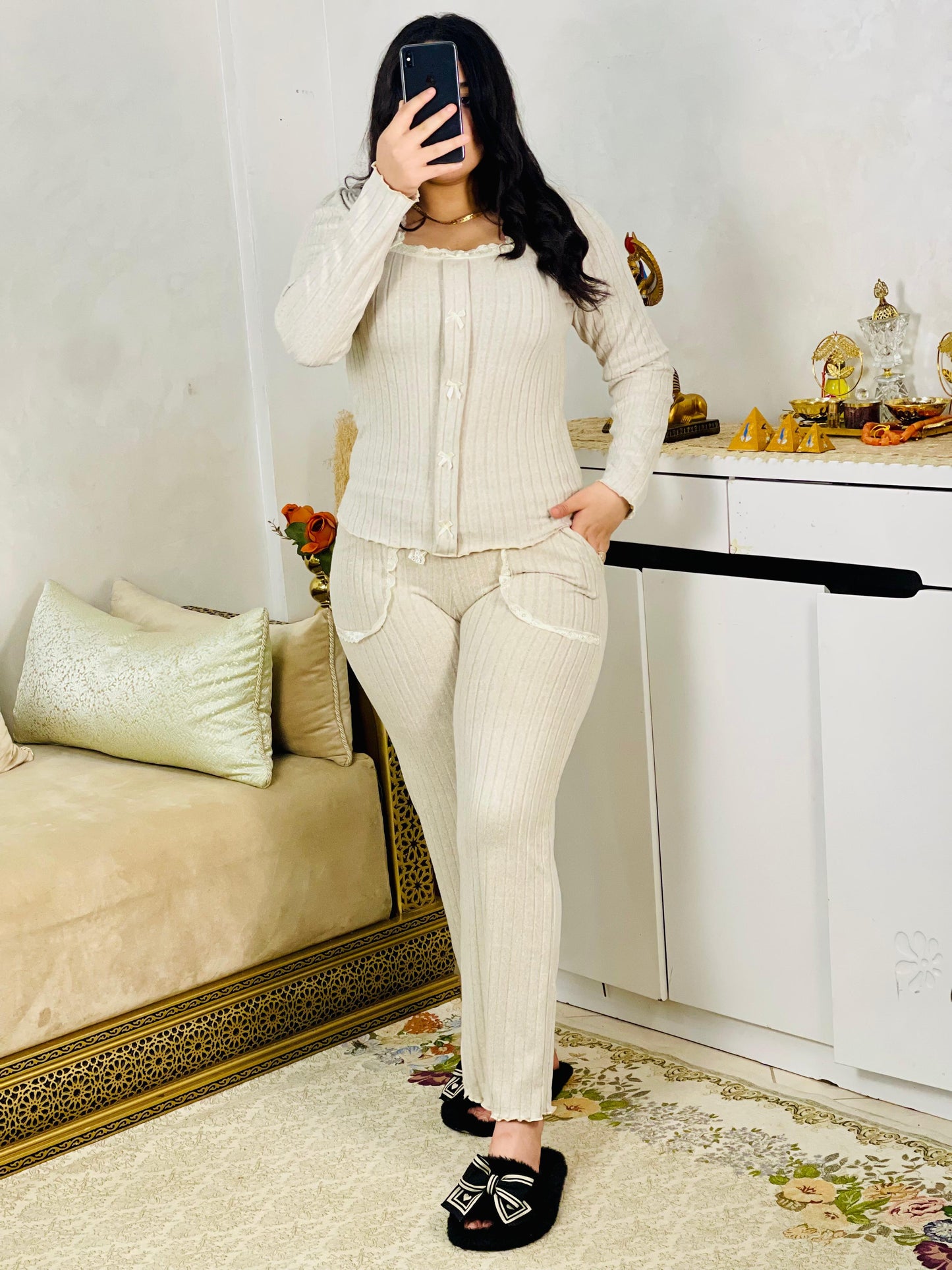 Simple et confortable REF/ 498